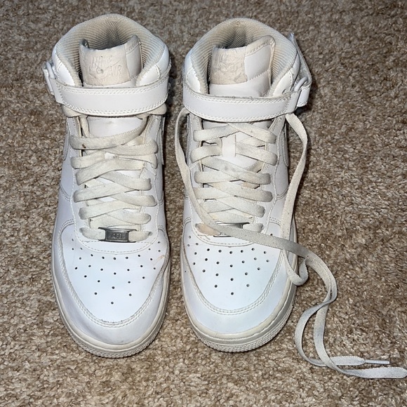 Nike Air Force 1 Mid LE - Picture 3 of 6